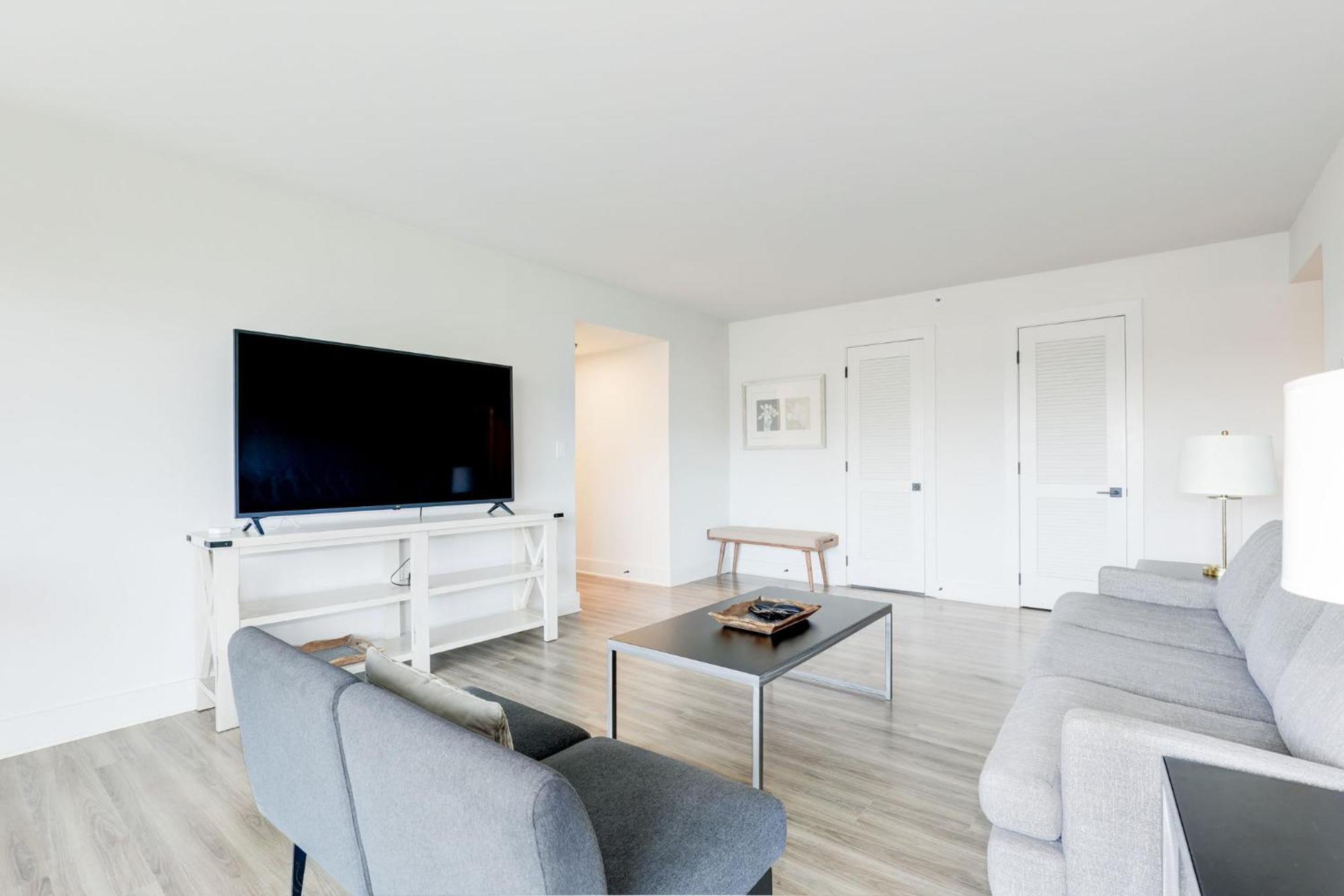 2Br Executive Apartment In Prime Location Арлингтон Экстерьер фото