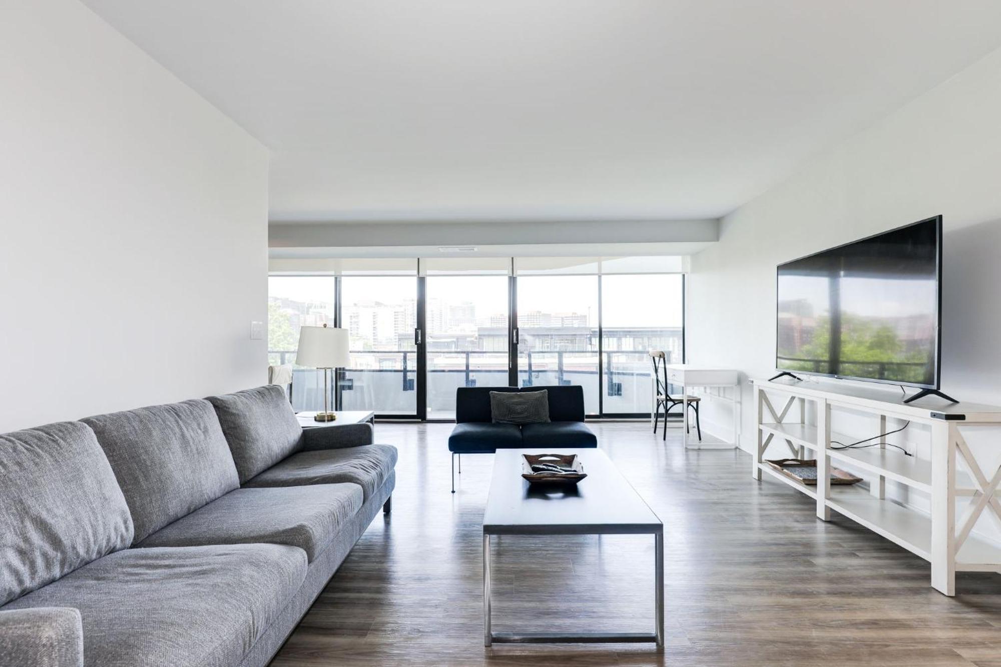 2Br Executive Apartment In Prime Location Арлингтон Экстерьер фото