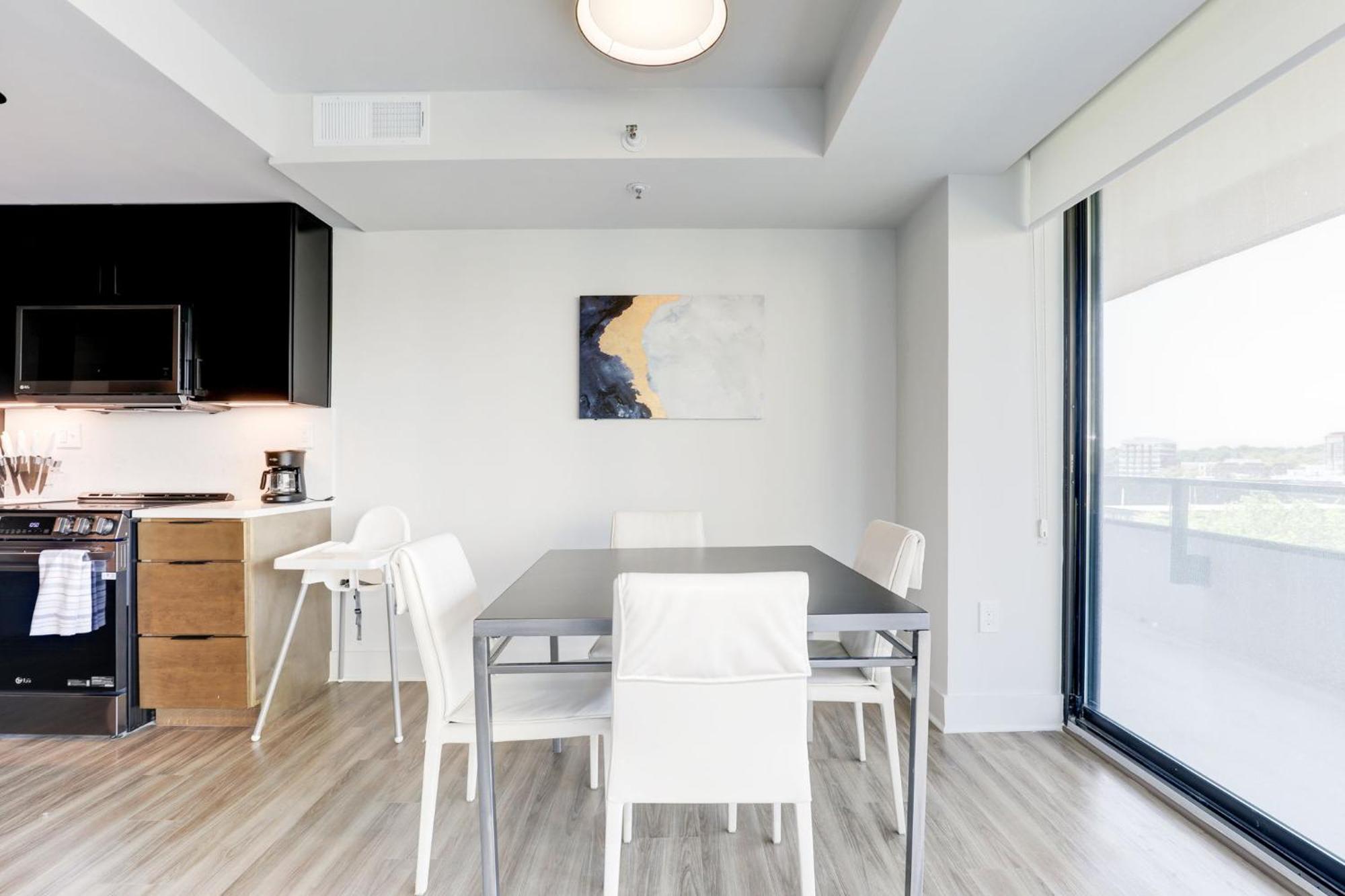 2Br Executive Apartment In Prime Location Арлингтон Экстерьер фото
